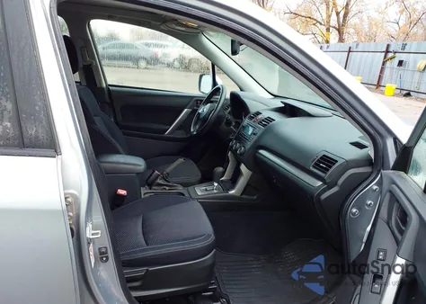 2015 Subaru Forester 2.5I Premium z USA, uszkodzony, nr VIN JF2SJADC6FH450229